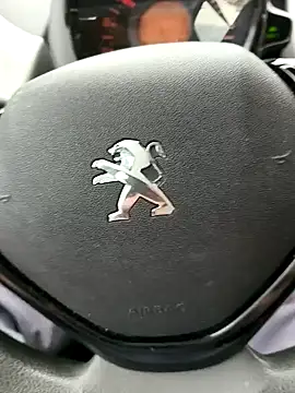 Snapshot of onbifeet chatting on 03-18-25, 12:06 onbifeet online show from 03-18-25, 12:06