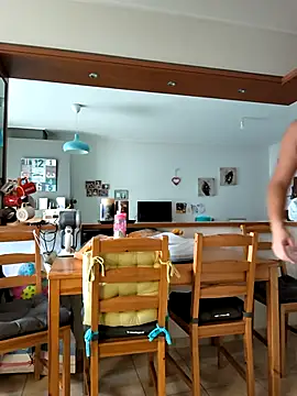 Snapshot of onbifeet chatting on 09-26-25, 05:47 onbifeet online show from 09-26-25, 05:47