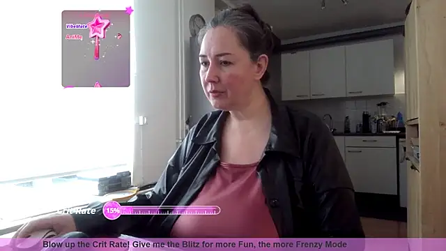 MilfGina online show from 11-14-25, 08:51