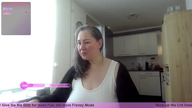 MilfGina online show from 10-30-25, 08:45