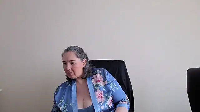 Snapshot of MilfGina chatting on 03-24-26, 12:49 MilfGina online show from 03-24-26, 12:49