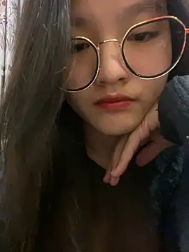 Snapshot of Krixxi22 chatting on 02-27-25, 03:37 Krixxi22 online show from 02-27-25, 03:37