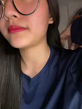 Krixxi22 online show from 02-22-26, 02:08