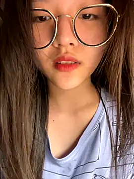 Krixxi22 online show from 11-12-25, 05:50