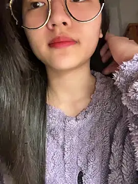 Krixxi22 online show from 02-11-26, 02:28