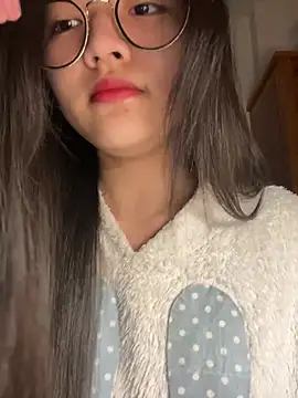 Krixxi22 online show from 02-08-26, 07:22