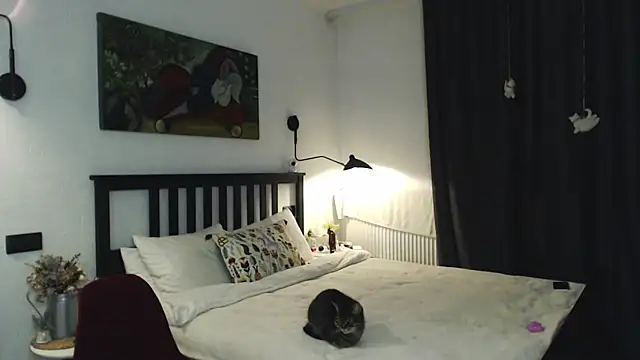 winter  sun online show from 11-14-25, 01:59