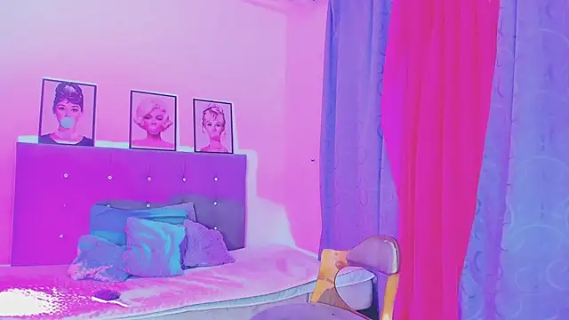 Kimberly thompsom online show from 02-12-25, 05:16