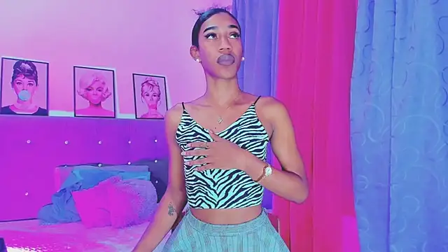 Kimberly thompsom online show from 01-11-25, 11:34