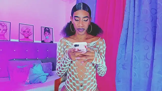 Kimberly thompsom online show from 02-02-25, 09:29