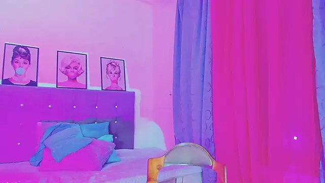 Kimberly thompsom online show from 01-17-25, 02:50