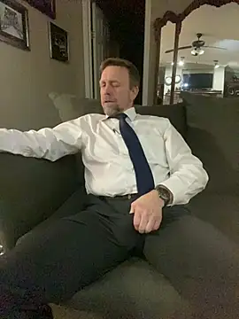 Realybigdill online show from 03-31-26, 03:52