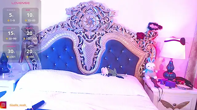 Giselle Noah online show from 09-18-25, 08:56