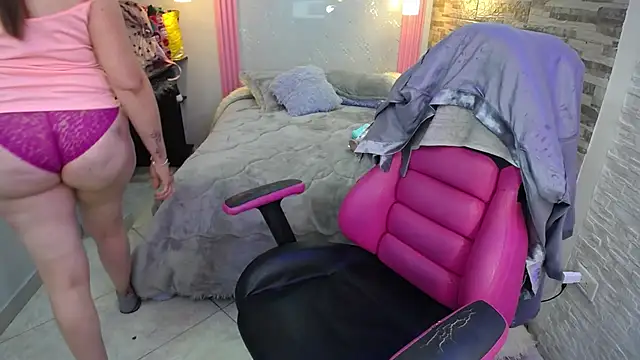 Snapshot of maissa-luvv chatting on 02-27-25, 05:58 maissa-luvv online show from 02-27-25, 05:58