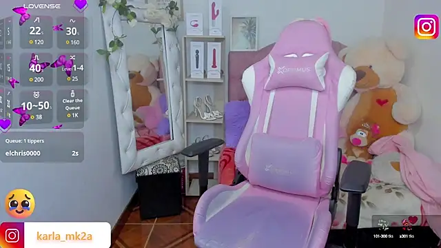 Snapshot of karla_cute01 chatting on 03-12-25, 09:13 karla cute01 online show from 03-12-25, 09:13