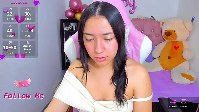 Snapshot of karla_cute01 chatting on 10-13-25, 10:50 karla cute01 online show from 10-13-25, 10:50