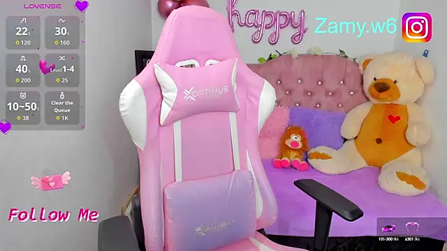 Snapshot of karla_cute01 chatting on 09-28-25, 05:14 karla cute01 online show from 09-28-25, 05:14