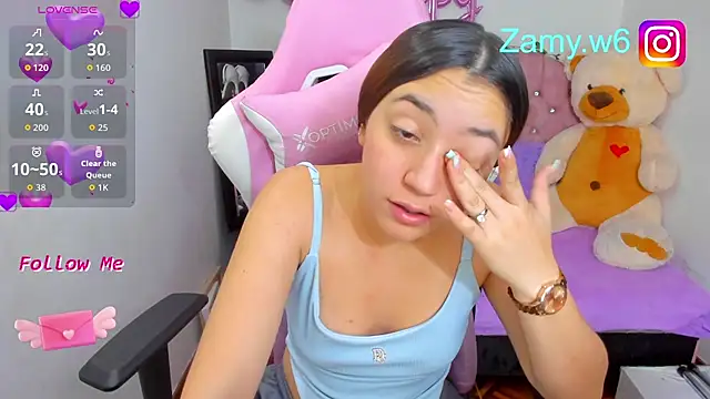 Snapshot of karla_cute01 chatting on 09-26-25, 05:14 karla cute01 online show from 09-26-25, 05:14