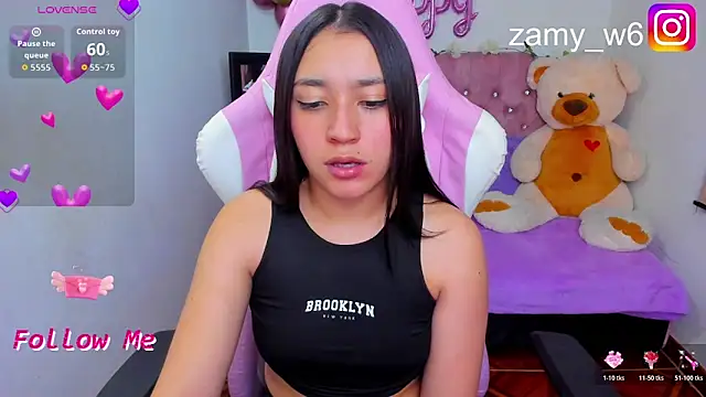 karla cute01 online show from 11-23-25, 05:17