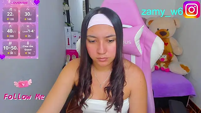 Snapshot of karla_cute01 chatting on 06-03-26, 05:08 karla cute01 online show from 06-03-26, 05:08