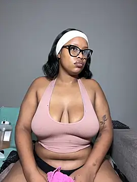 MimiCurves online show from 11-15-25, 01:48