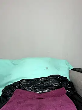 MimiCurves online show from 09-25-25, 09:48