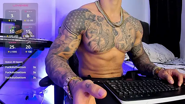 Snapshot of Aron_Dark chatting on 03-18-25, 01:55 Aron Dark online show from 03-18-25, 01:55
