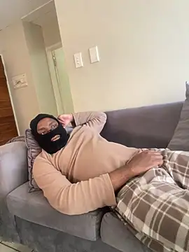 jaytee198610 online show from 03-08-26, 12:19