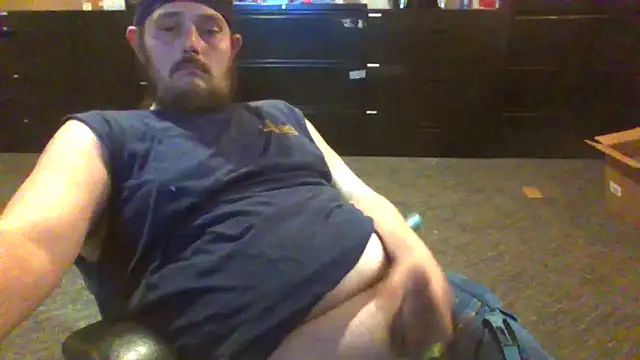 daddysmalldick502 online show from 06-12-26, 05:00
