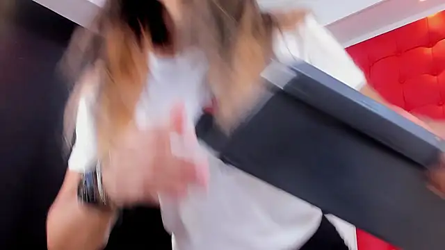 Daliana Beck online show from 03-10-26, 12:20