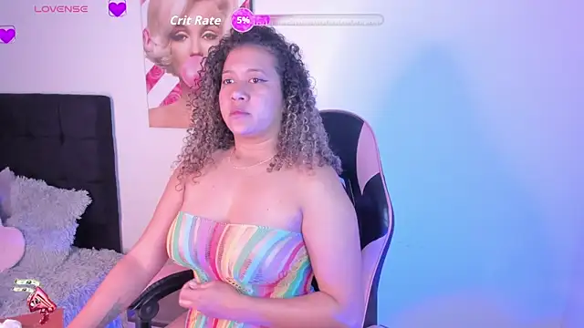 Kenia tompson01 online show from 10-29-25, 03:11