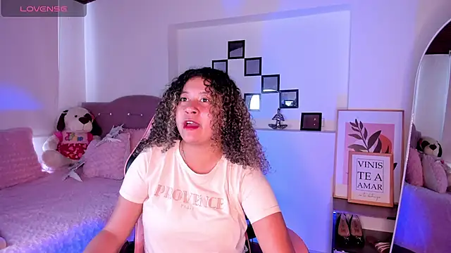 Kenia tompson01 online show from 09-24-25, 05:19