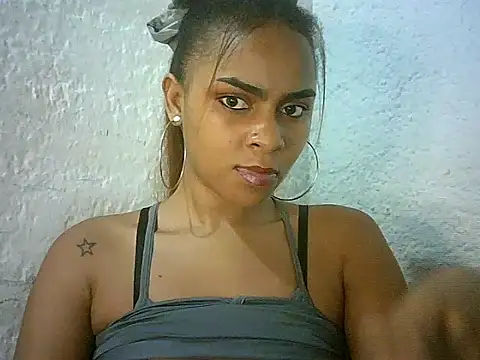 Snapshot of Bellabeltrann chatting on 02-13-26, 02:50 Bellabeltrann online show from 02-13-26, 02:50