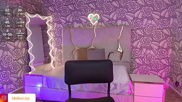 Snapshot of Mellani_tay chatting on 03-03-25, 06:09 Mellani tay online show from 03-03-25, 06:09