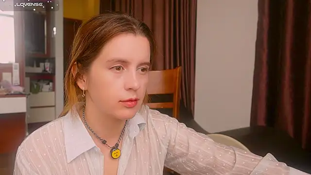 Snapshot of Lisa_sweetheels chatting on 09-23-25, 03:46 Lisa sweetheels online show from 09-23-25, 03:46