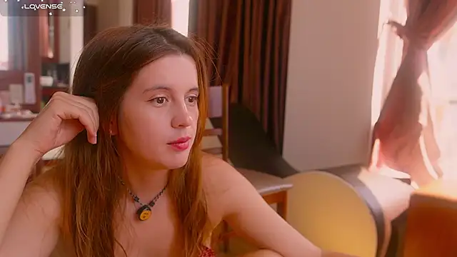 Snapshot of Lisa_sweetheels chatting on 09-11-25, 02:44 Lisa sweetheels online show from 09-11-25, 02:44