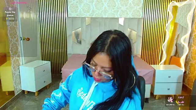 martinna tay online show from 02-10-26, 03:16