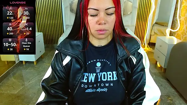 martinna tay online show from 09-24-25, 03:24