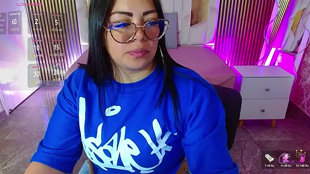 martinna tay online show from 05-13-26, 03:24