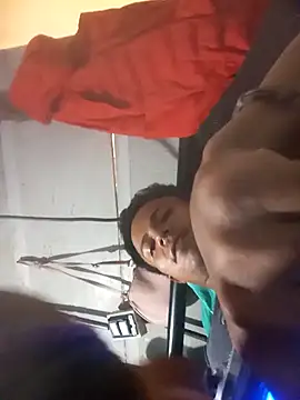 Akonam3000 online show from 10-28-25, 11:03