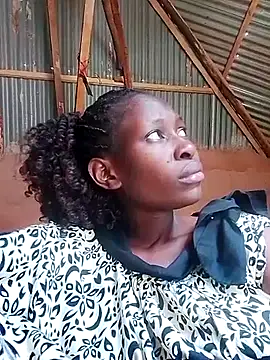 LOVELY-2BERRY online show from 11-02-25, 07:13