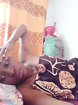 LOVELY-2BERRY online show from 11-15-25, 05:11