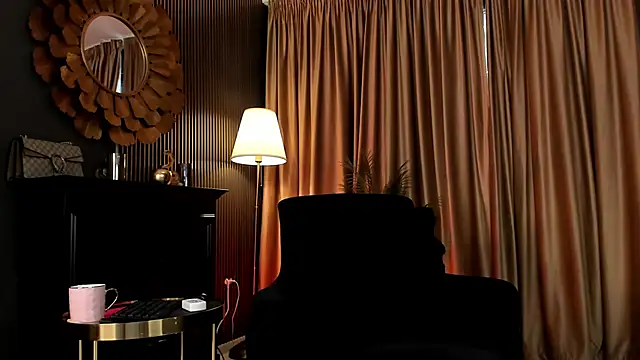 LovingBlondie online show from 06-07-26, 05:12