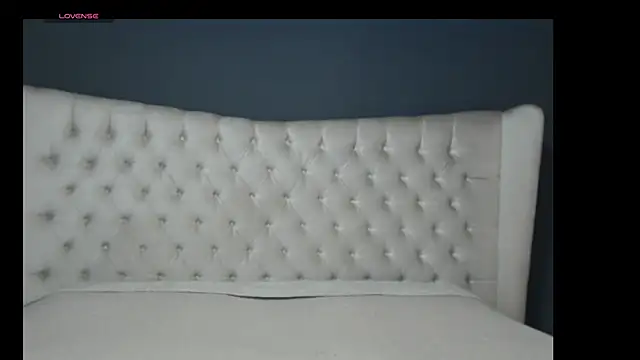 Snapshot of nichole_bree_ chatting on 09-10-25, 11:20 nichole bree  online show from 09-10-25, 11:20