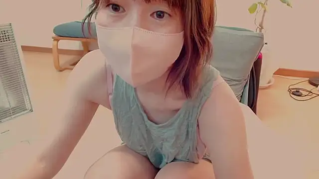 CherryMomo online show from 04-28-26, 12:09