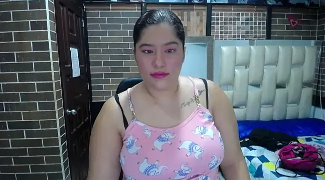 Snapshot of littleflower4you chatting on 03-12-25, 06:53 littleflower4you online show from 03-12-25, 06:53