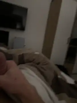 palaubr online show from 11-30-25, 04:13