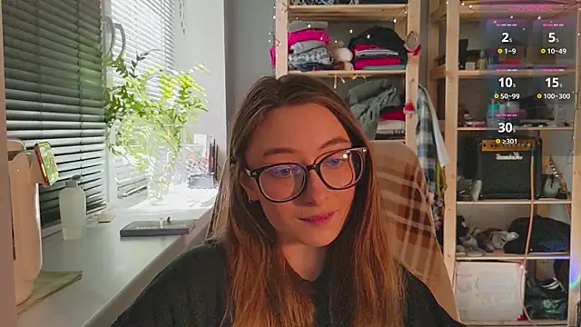 Snapshot of monlight__dana chatting on 03-21-25, 11:44 monlight  dana online show from 03-21-25, 11:44