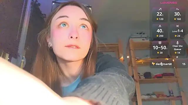 monlight  dana online show from 03-19-26, 06:52