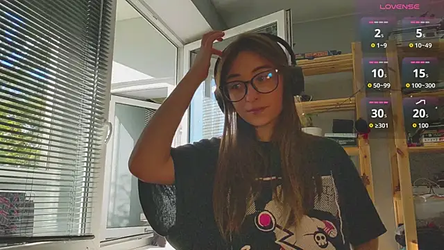 Snapshot of monlight__dana chatting on 09-28-25, 01:07 monlight  dana online show from 09-28-25, 01:07